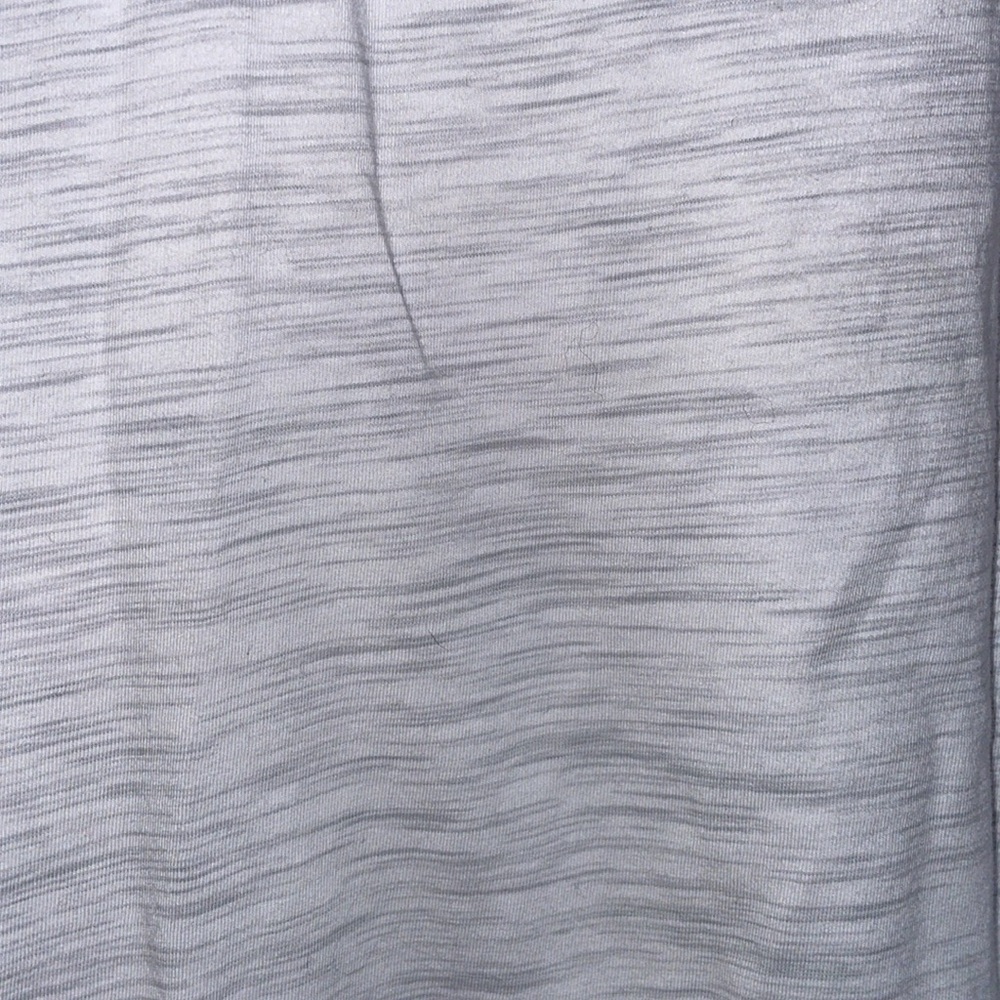 Lululemon Love Tank Pleated in Ice Gray color size 6-8 - Picture 5 of 15
